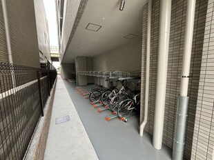 プレジオ荒本新町の物件外観写真